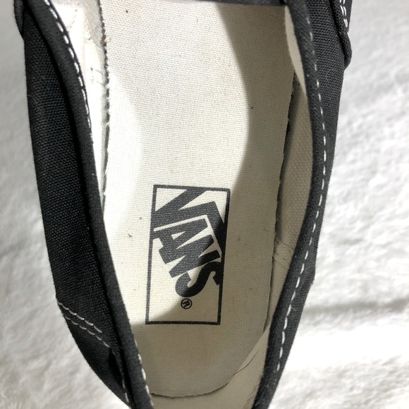 Vans Authentic Canvas Shoe - Picture 11 of 12